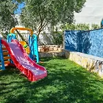 Villa Beyza - 2 Bedrooms With Jacuzzi In Fethiye