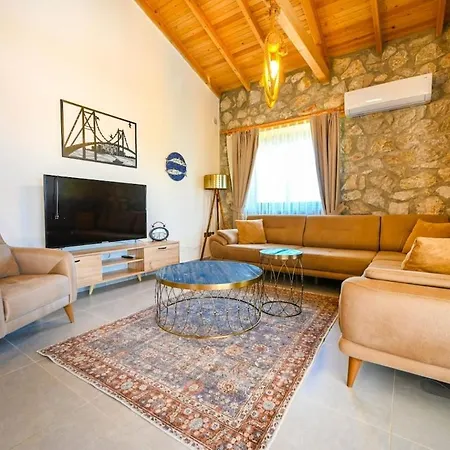 Beyza - 2 Bedrooms With Jacuzzi In Βίλα