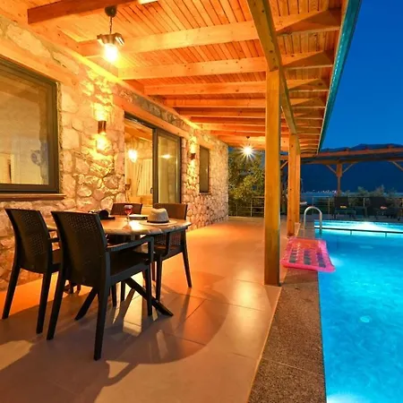 Βίλα Beyza - 2 Bedrooms With Jacuzzi In *
