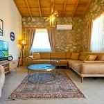 Villa Beyza - 2 Bedrooms With Jacuzzi In *